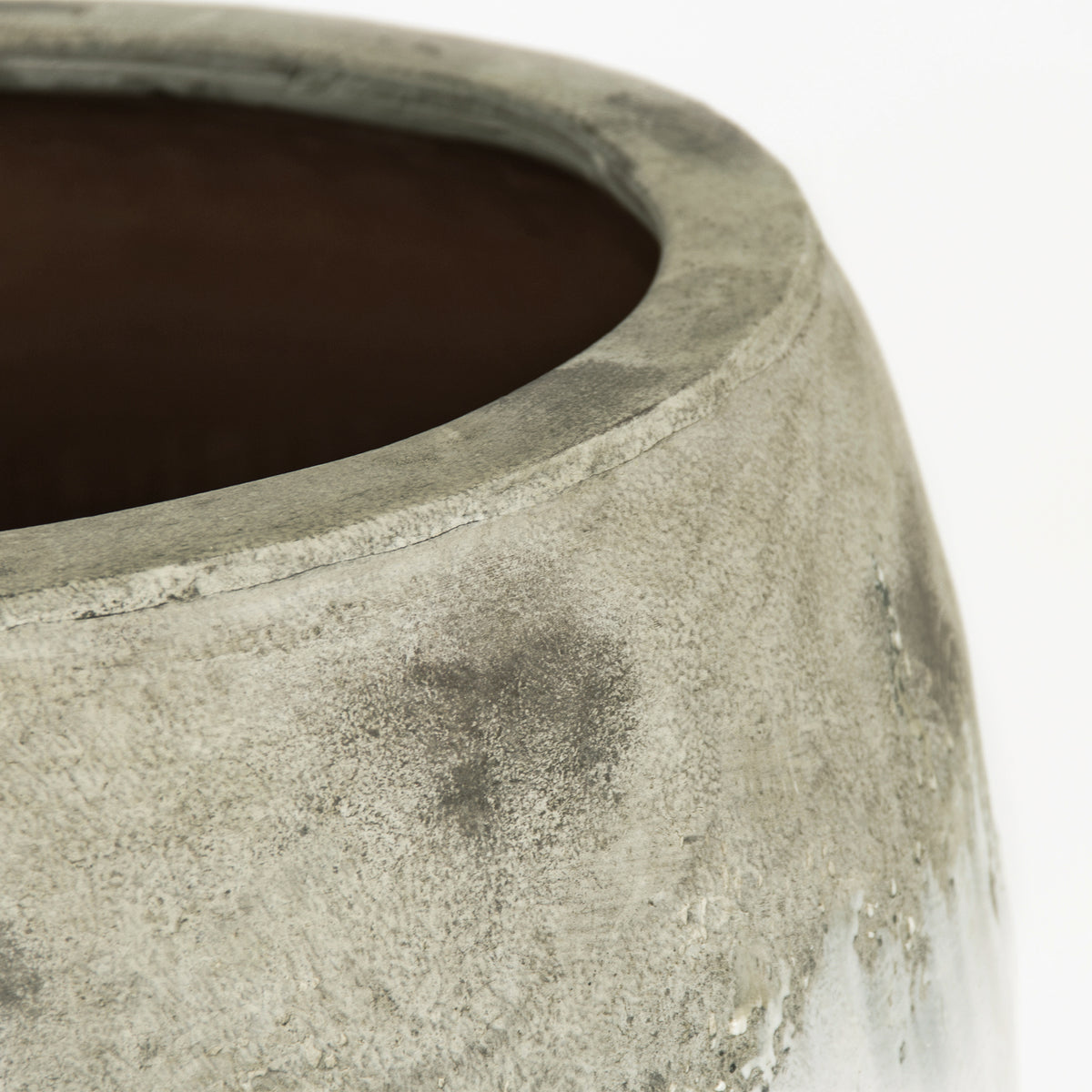 Distressed Off-White Large Vase (14A121) by Zentique