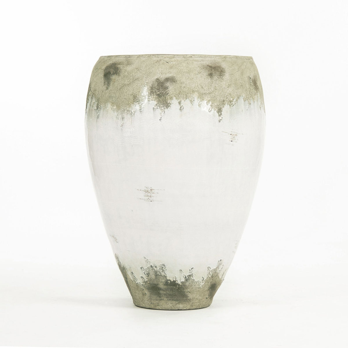 Distressed Off-White Large Vase (14A121) by Zentique