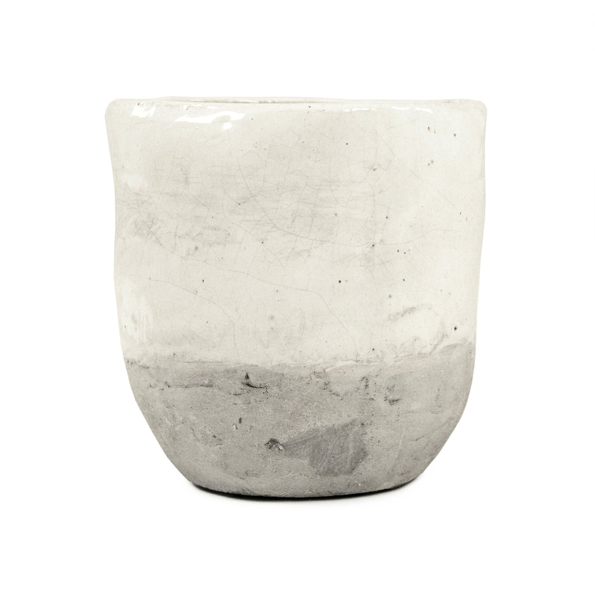Distressed White Vase (7793L A25A) by Zentique