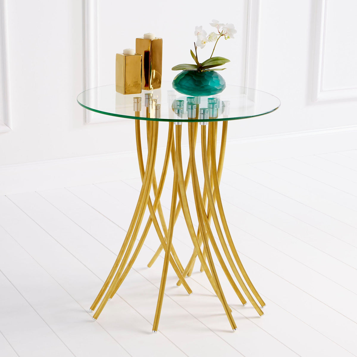 Etta Candleholder|Gold-MD by Cyan