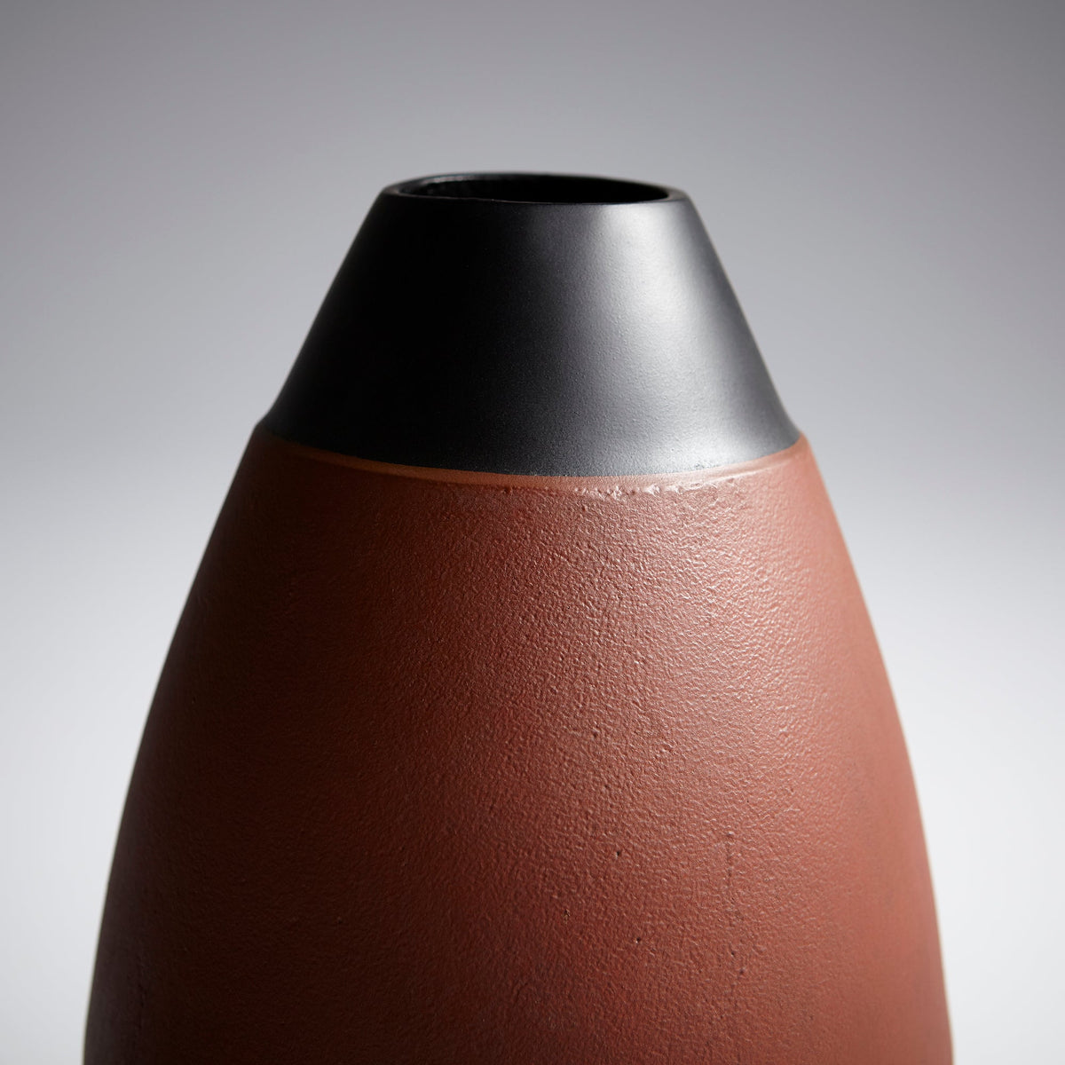 Regent Vase -LG by Cyan