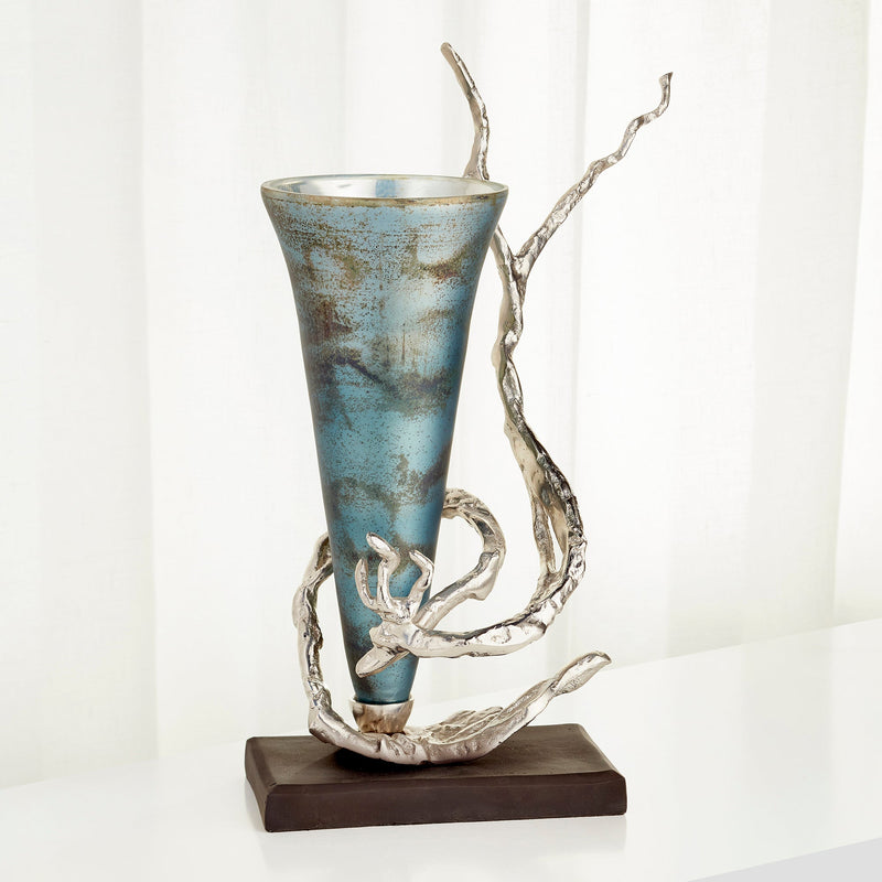 Gianni Vase by Cyan