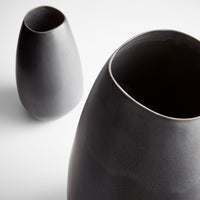 Sharp Slate Vase|Slate-MD by Cyan