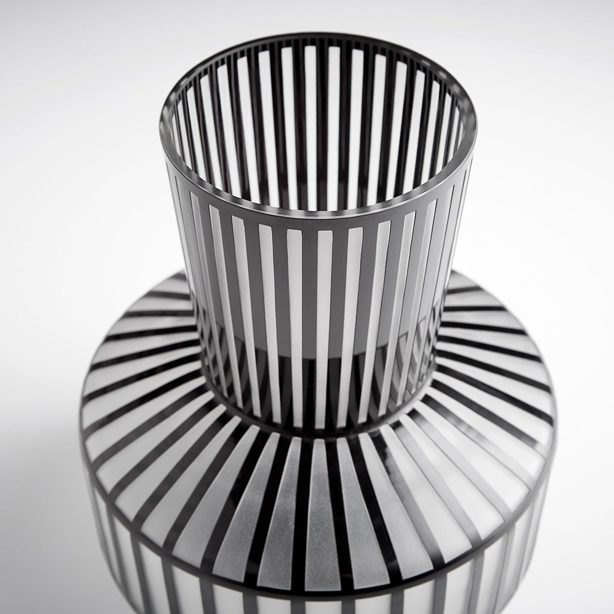 Lined Up Vase|Black-MD by Cyan