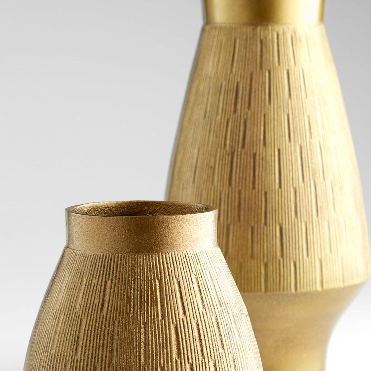 Aria Vase by Cyan