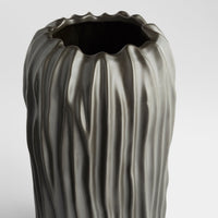 Abyssus Vase|Black-Tall by Cyan