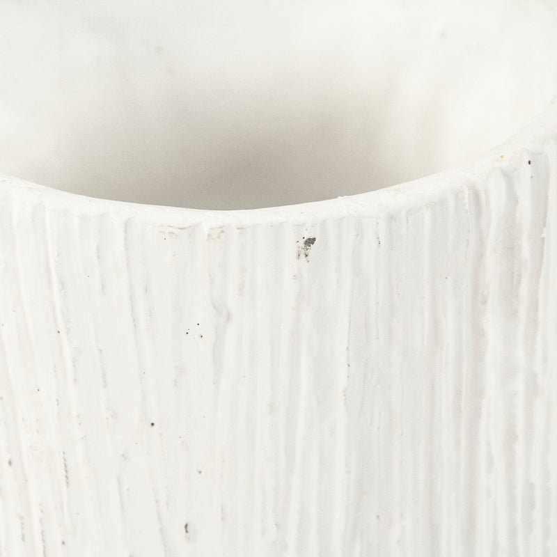 Distressed White Vase (10043S A148) by Zentique