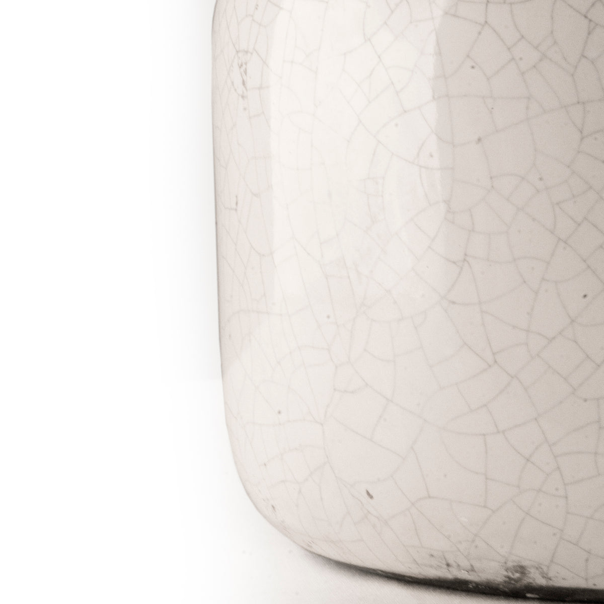 Distressed Crackle White Vase (5914L) by Zentique